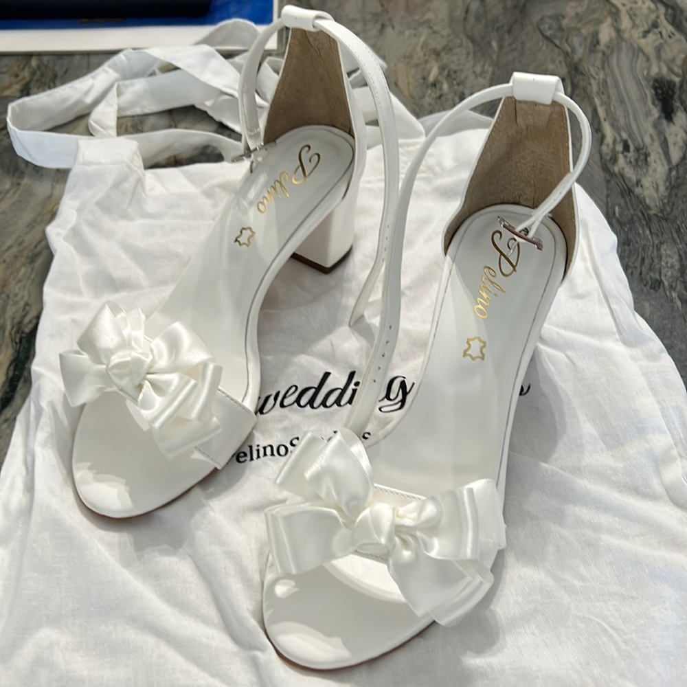 Pelino Custom made wedding shoe size 6-2” heel. Never worn.